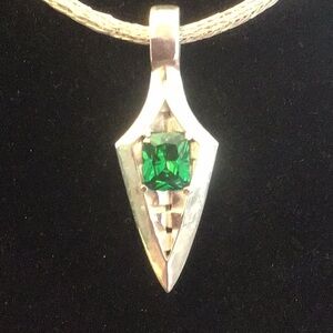 925 Viking Knit Necklace with Arrowhead Pendant and emerald cut green stone
